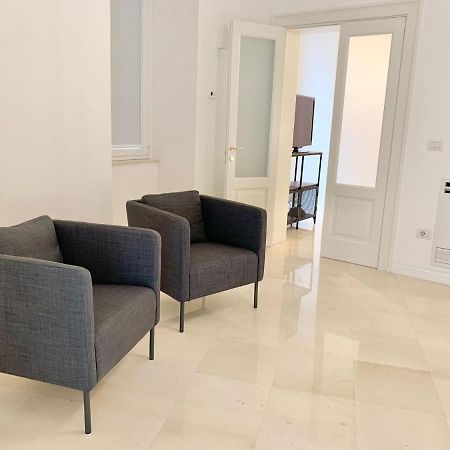 Federiciano White House - Bari Center Διαμέρισμα Εξωτερικό φωτογραφία