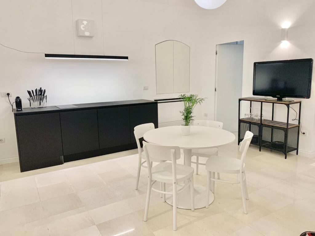Federiciano White House - Bari Center Διαμέρισμα Εξωτερικό φωτογραφία