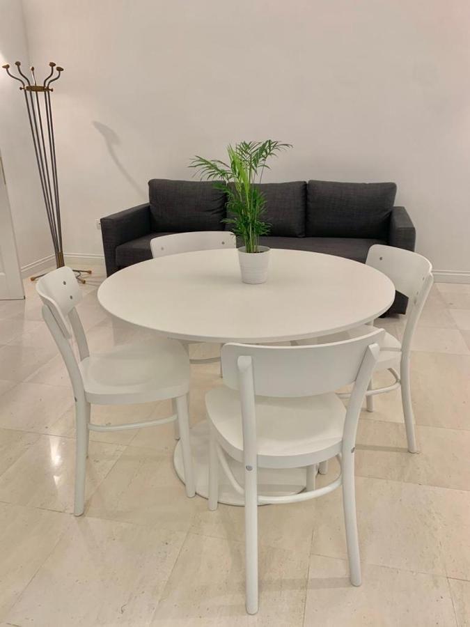 Federiciano White House - Bari Center Διαμέρισμα Εξωτερικό φωτογραφία